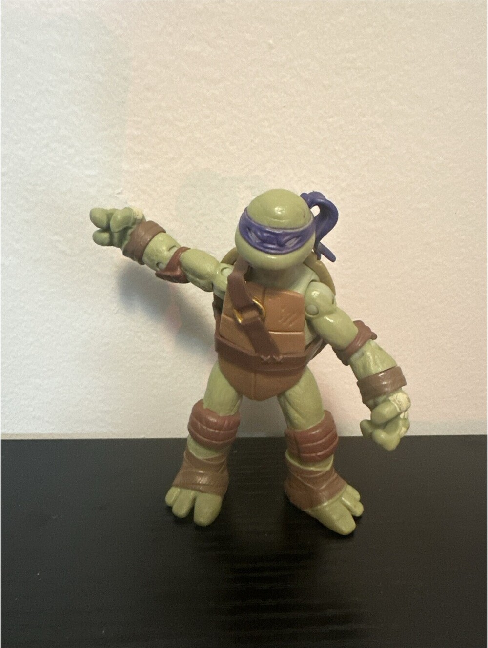 2012 Viacom TMNT Donatello 4.5" Action Figure Teenage Mutant Ninja Turtles